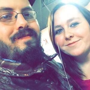 Meet your Posher, Danielle lynn